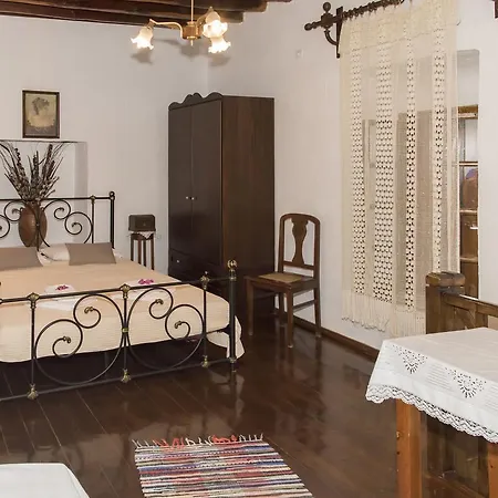 Maria Traditional بيت ضيافة 3*