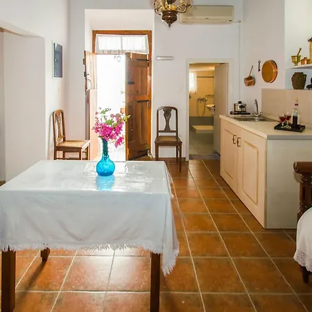 Гостевой дом Maria Traditional 3*