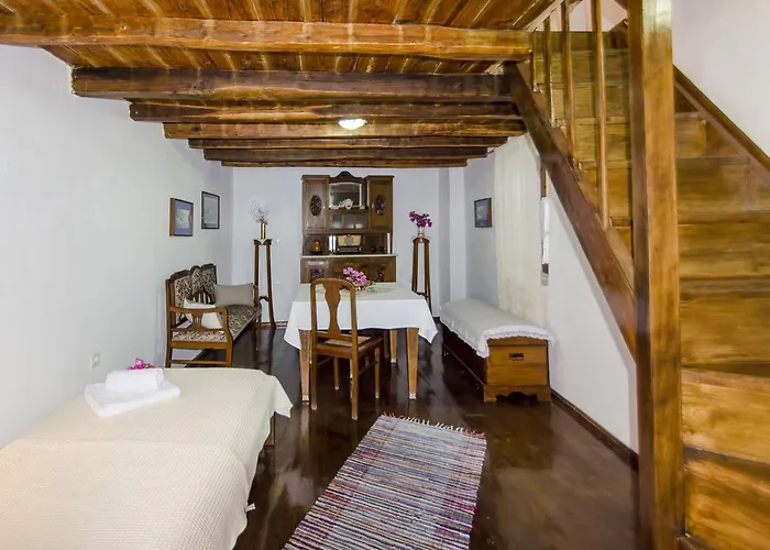 Maria Traditional Casa de hóspedes